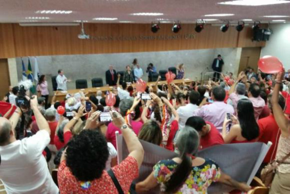 Dilma participa de ato na Universidade Federal de Pernambuco / Foto: Sumaia Vilela/Agência Brasil