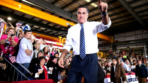 A um dia das eleições norte-americanos, comitês de Obama e Romney trabalham