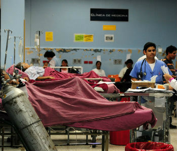 Relatório analisa o acesso global aos serviços essenciais de saúde. Foto: Banco Mundial/Maria Fleischmann