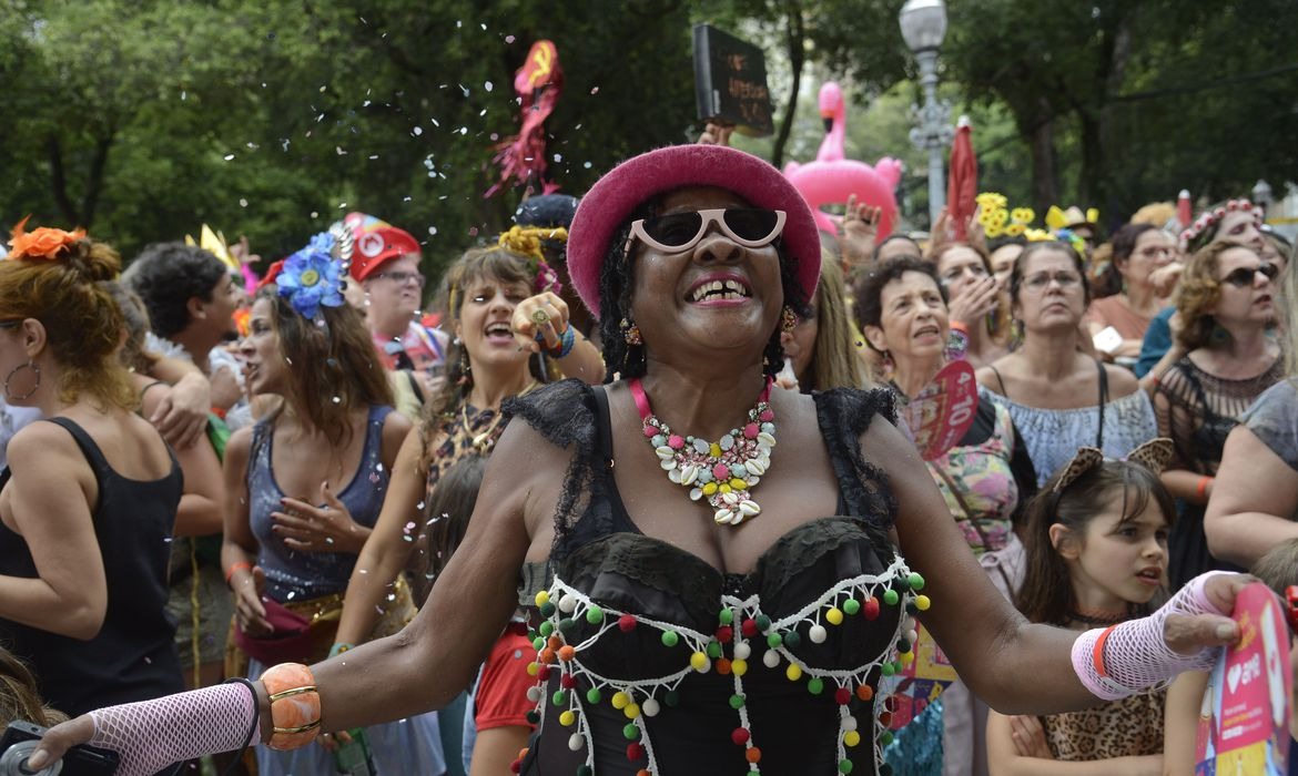 Em seu 24º carnaval, Cordão do Boitatá no Rio celebra a ancestralidade Fernando Frazão/Agência Brasil