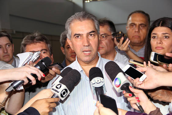 Reinaldo Azambuja empossa comandante da Polícia Militar nesta terça-feira (13)