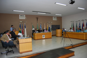 Plenário do legislativo municipal na segunda-feira (5)Foto: Moreira Produções