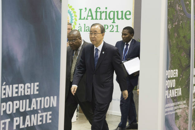 Ban com líderes africanos em Paris. Foto: ONU/Eskinder Debebe