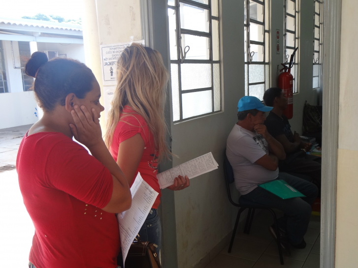 Distribuidora da Coca-cola inicia contratações em Amambai Currículos já estão sendo entregues na secretaria de Indústria e Comércio / Foto: Moreira Produções