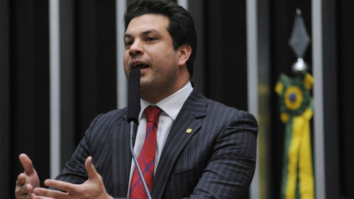 Líder do PMDB na Câmara, o deputado Leonardo Picciani 