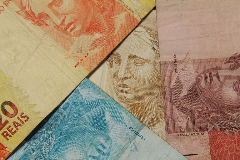 Receita aceita parcelamento de débitos dos estados e cidades até 31 de julho Programa permite a liquidação de débitos de contribuições previdenciárias