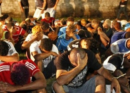 Grupo comemorava crimes cometidos com festa, nesta sexta-feira à noite, numa chácara em São Luís; foram apreendidos 60 celulares, cinco armas de fogo e três veículos