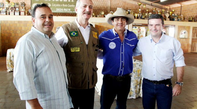 Sistema de controle de animais em eventos é lançado em Dourados Sistema de controle de animais em eventos é lançado em Dourados