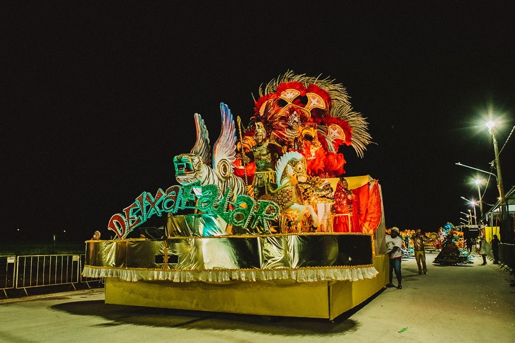Deixa Falar é a vencedora do desfile das escolas de samba de Campo Grande Deixa Falar é a vencedora do desfile das escolas de samba de Campo Grande