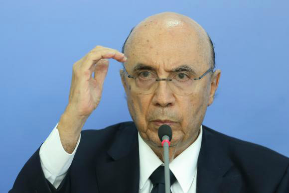 Henrique Meirelles reforçou a expectativa de que, no último trimestre deste ano, a economia apresentará crescimento de 2%Foto: Divulgação