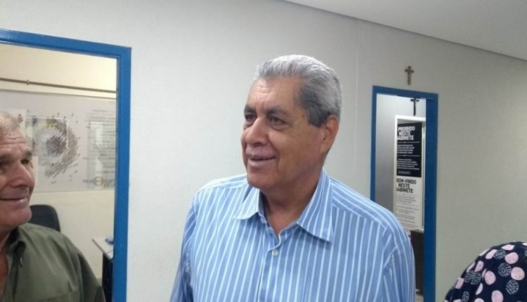 “O povo sabe, não diz que a voz do povo é a voz de Deus?