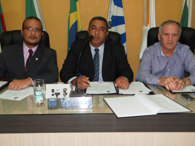 Os trabalhos foram dirigidos pela mesa diretora do legislativo municipal /Foto:Moreira Produções