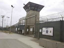 Estados Unidos retiram mais cinco presos de Guantánamo