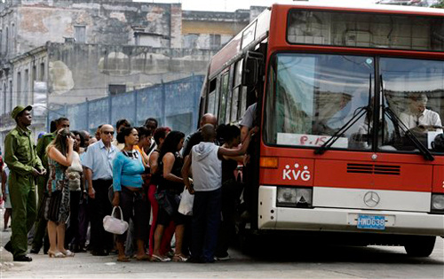 Uso do transporte público caiu 30% na última década