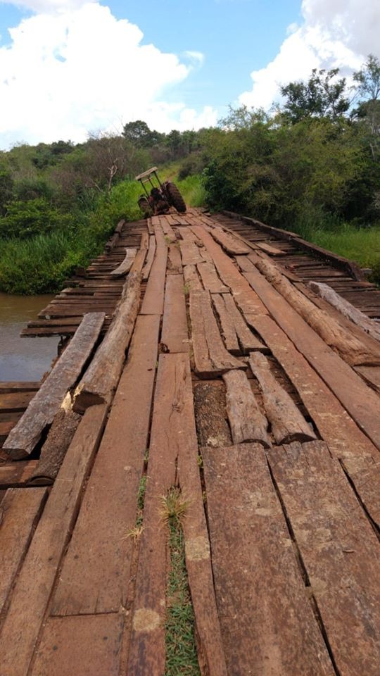 Vereador cobra manutenção de ponte no Sertãozinho Vereador Geverson cobra recuperação do ponte sobre o rio Pandui, na região do Sertãozinho / Foto: Reprodução Facebook