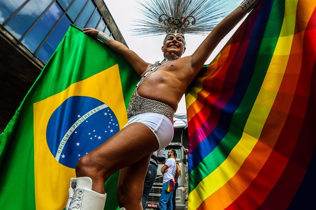 Transexuais e travestis agora podem colocar o nome social no CPF Foto: (Divulgação)