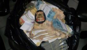 Operação da Polícia Federal apreende grande quantia de dinheiroFoto: Polícia Federal/Divulgação