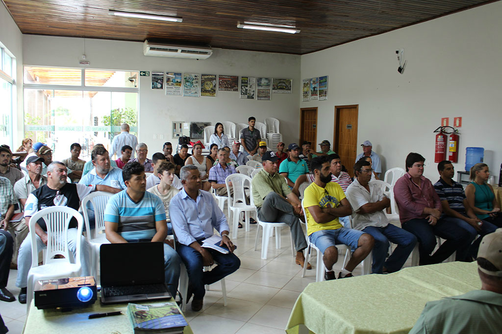 Programa de capacitação de Piscicultores teve início em Amambai A ATeG da Piscicultura tem objetivo de reestruturar os empreendimentos do setor, por meio da assistência técnica e gerencial / Foto: Moreira Produções