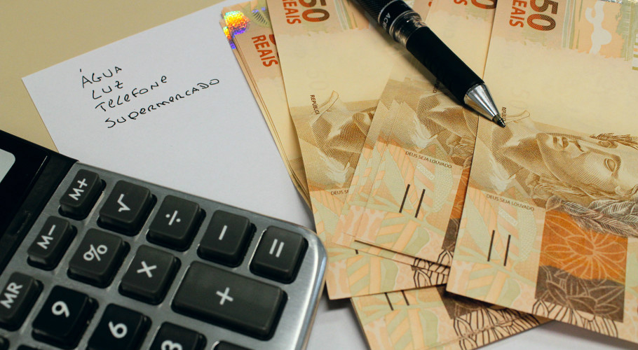 IGP-10 cai 0,74 ponto percentual em fevereiro e fica em 0,14% Foto: Divulgação