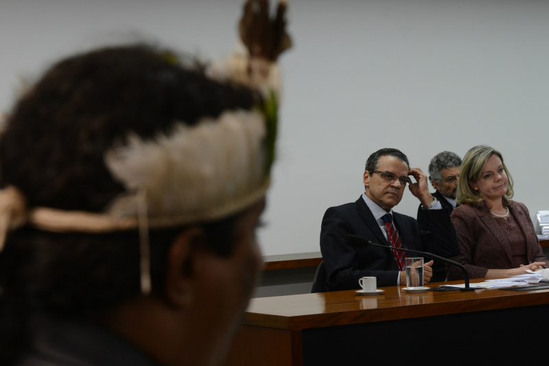 Demarcação de terras indígenas em três estados só com parecer da Embrapa Demarcação de terras indígenas em três estados só com parecer da Embrapa