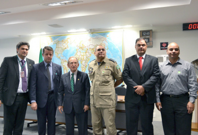 Debatedores reclamam da falta de recursos para combater o crime na fronteira Debatedores reclamam da falta de recursos para combater o crime na fronteira