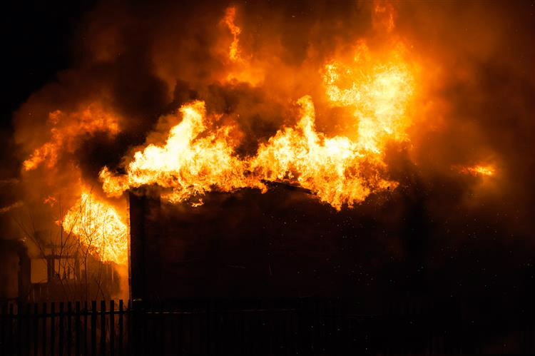 Incêndio em hospital psiquiátrico na Rússia deixa pelo menos 21 mortos