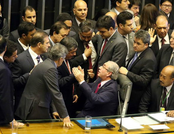 Houve confusão e bate-boca na votação para definir os nomes da comissão especial que vai analisar impeachment Foto: Divulgação