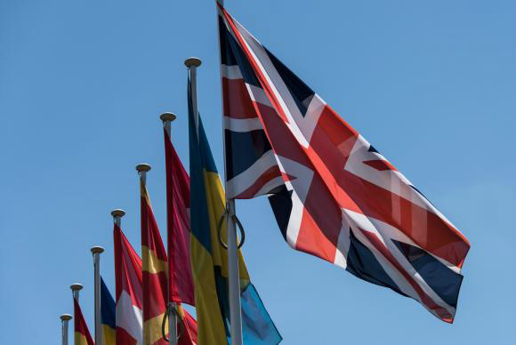Brexit: entenda o que está em jogo no referendo sobre saída do Reino Unido da UE População do Reino Unido decide amanhã (23) sobre permanência na União Europeia. Na foto, bandeiras de países-membros da UE