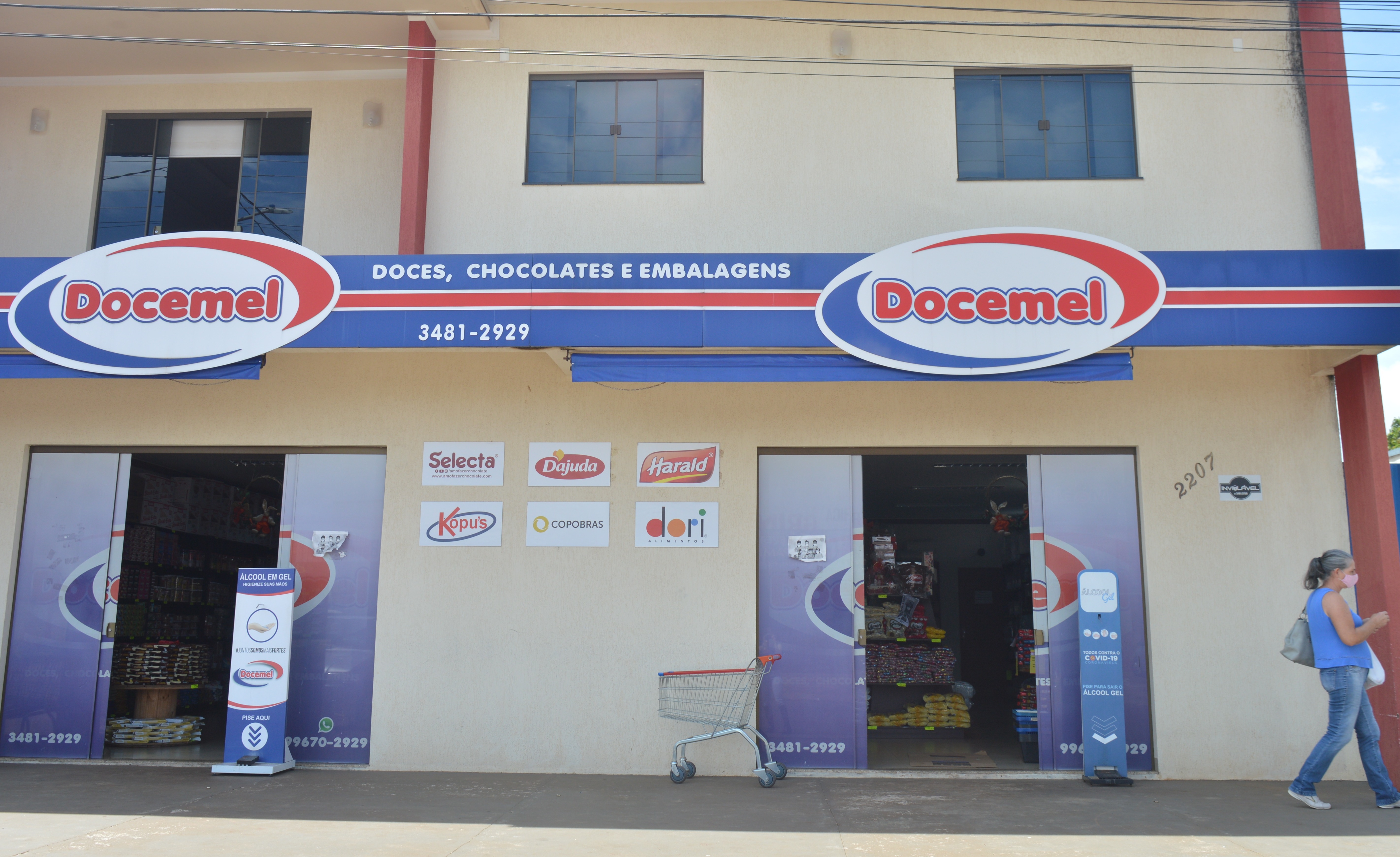 Docemel fica localizada na rua da República / Foto: Moreira Produções