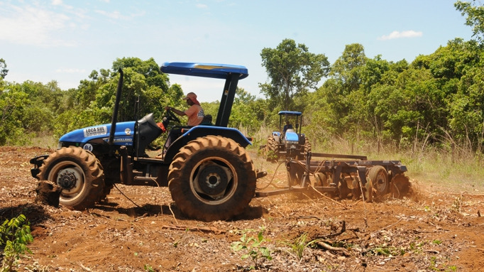 Patrulha Mecanizada para Agricultores Familiares de Amambai é reivindicada Vereador Dilmar busca aquisição de uma patrulha mecanizada para atender membros da agricultura familiar de Amambai Foto: Divulgação