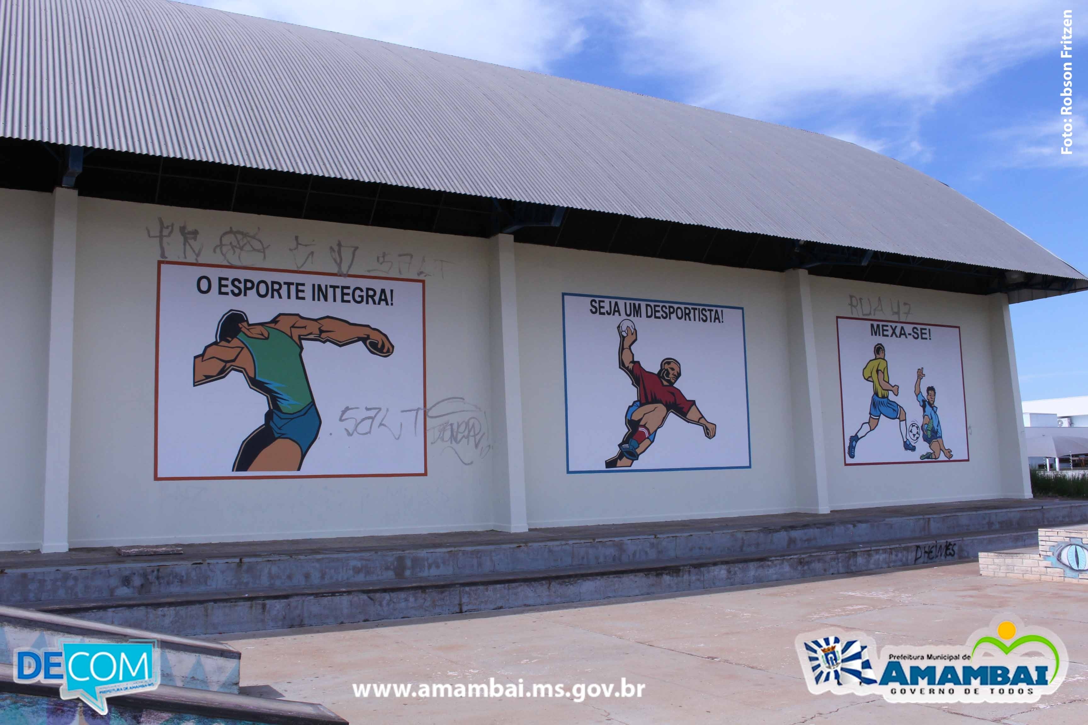 Ginásio de Esportes é vandalizado antes de nova pintura ser concluída Ginásio de Esportes é vandalizado antes de nova pintura ser concluída