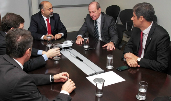 George Hilton e presidente da APO exaltam integração para 2016 George Hilton e presidente da APO exaltam integração para 2016