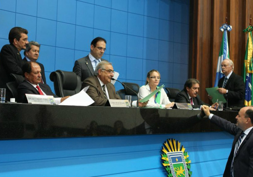 Aprovado PL que permite monitoramento em exames do Detran Matéria foi aprovada pelos deputados na sessão desta terça-feira (18)