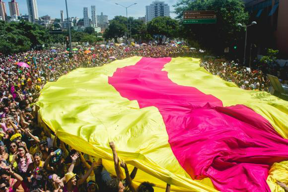 Belo Horizonte – Bloco Então Brilha deve receber 80 mil foliõesBloco Então Brilha/Divulgação