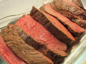 Até que a carne seja consumida pela população, existe uma cadeia que se denomina internacionalmente “do pasto ao prato