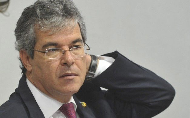 O senador Jorge Viana (PT-AC) elaborou o texto-base para o novo Código Florestal Brasileiro