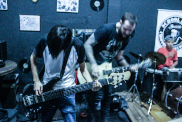 Inauguração da Pista de Skate de Amambai acontece nesse domingo (21) A banda Reise, formada em Amambai, apresenta o rock com referências dos anos 60 e 70 / Foto: Assessoria