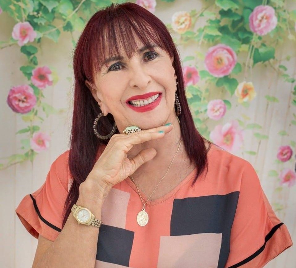 Iolete é formada em Letras e já publicou diversas obras / Foto: Divulgação