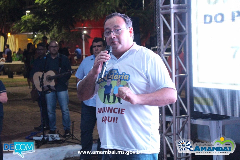 Prefeitura de Amambai faz Prestação de Contas em praça pública Prefeito Dr. Bandeira anunciou a execução da 111 obra no município