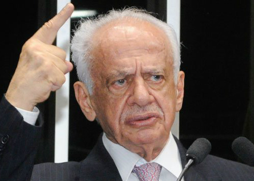 “O Brasil está cansado de FHC, PSDB, Lula" “O Brasil está cansado de FHC, PSDB, Lula"