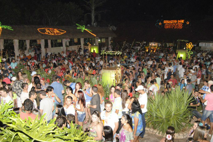 21ª edição da Noite Hawaiana acontece no dia 31 de janeiro em Amambai Evento chega a sua 21ª edição em Amambai / Foto: Moreira Produções
