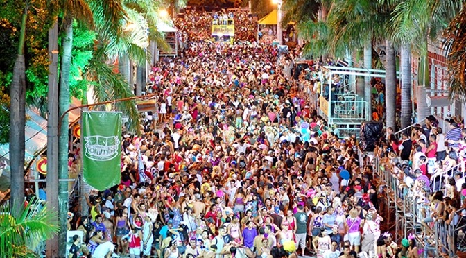 MS tem opções de Carnaval para quem quer relaxar ou pular de alegria MS tem opções de Carnaval para quem quer relaxar ou pular de alegria