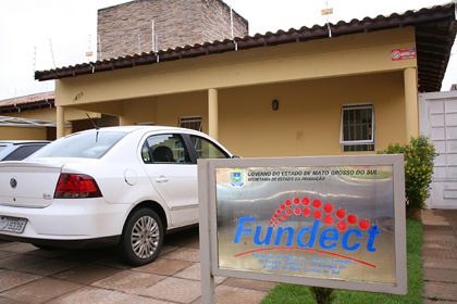 Fundect edita três novas resoluções modificando regras em pesquisas Fundect edita três novas resoluções modificando regras em pesquisas
