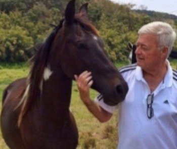 Ricardo Teixeira em fazenda ocupada pelo MST