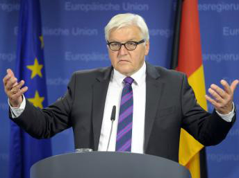 Chanceler da Alemanha, Frank-Walter Steinmeier, comentou o entendimento dos europeus sobre o envio de armas ao Iraque.REUTERS/Laurent Dubrule