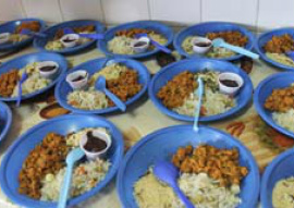 De acordo com o texto aprovado, as escolas terão de oferecer alimentação adequada para todos os estudantes com restrições alimentares.