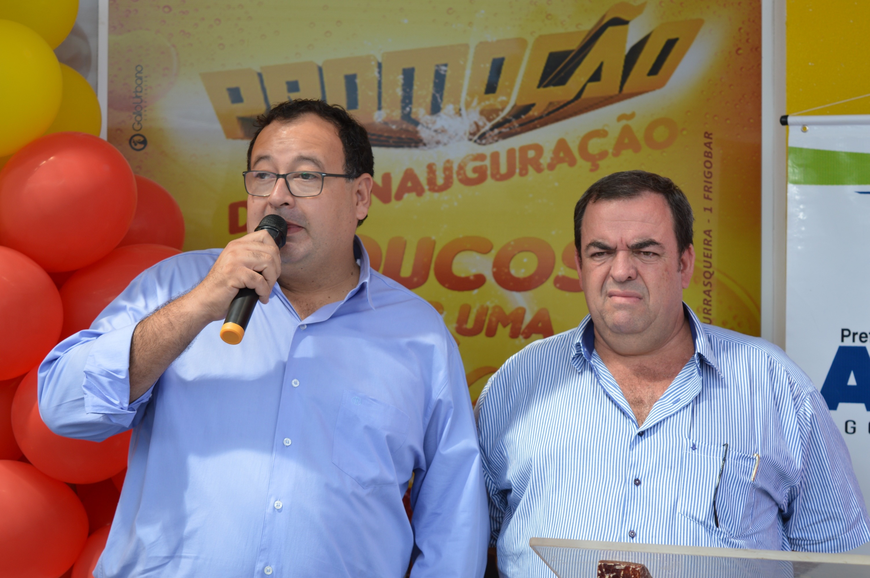 Novas instalações da Silo Conveniência foram inauguradas nesta quinta-feira (29) E/D: Prefeito de Amambai, Dr. Bandeira e o presidente da Câmara, Dilmar Bervian