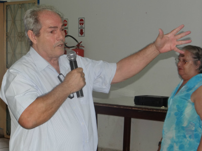 Secretário de Comunicação da Fetems, Ademir Cerri, alerta a categoria para as medidas que estão sendo tomadas contra os trabalhadores / Foto: Moreira Produções