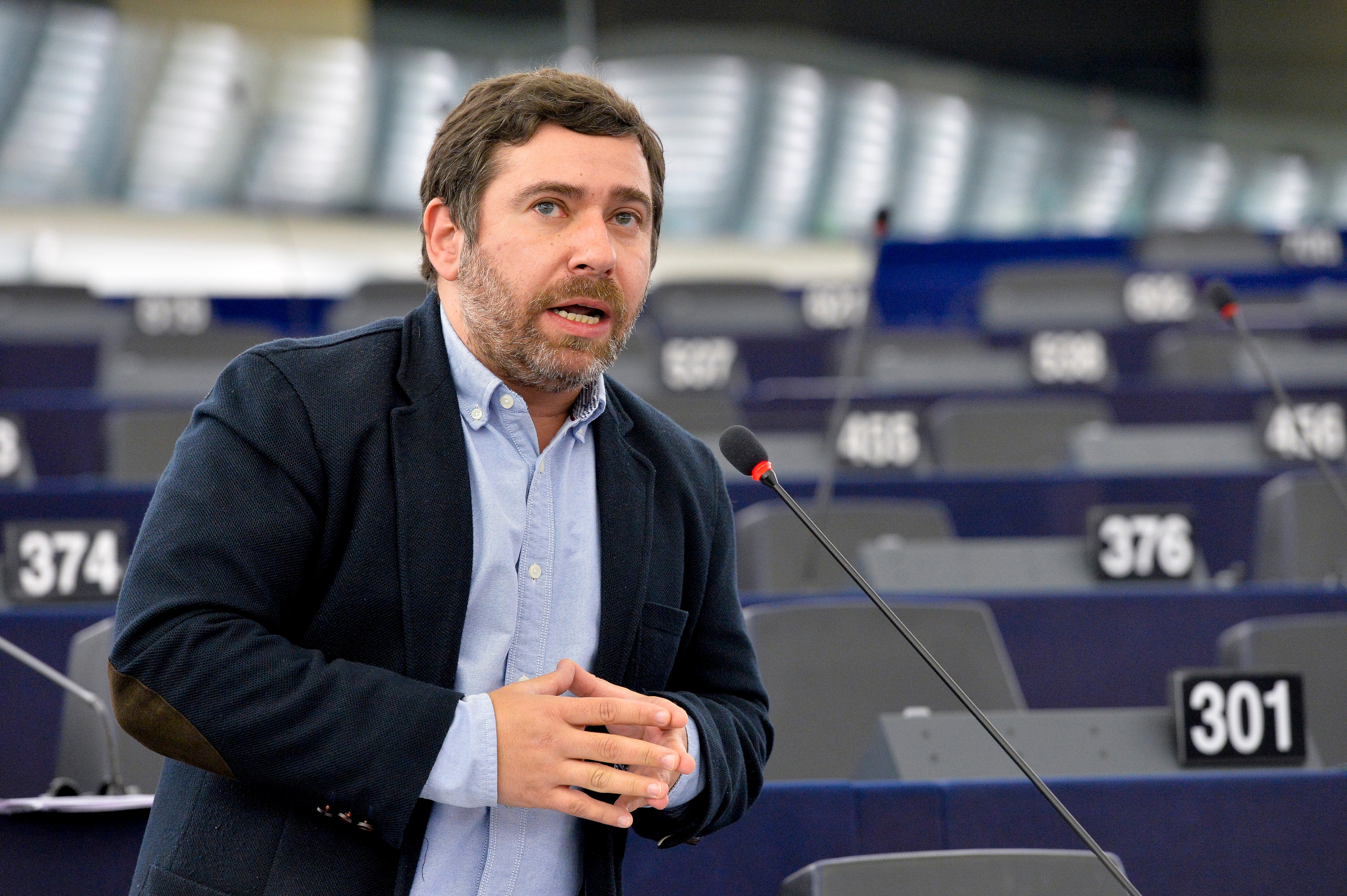Deputado espanhol do Parlamento Europeu, Javier Couso (Izquierda Unida)