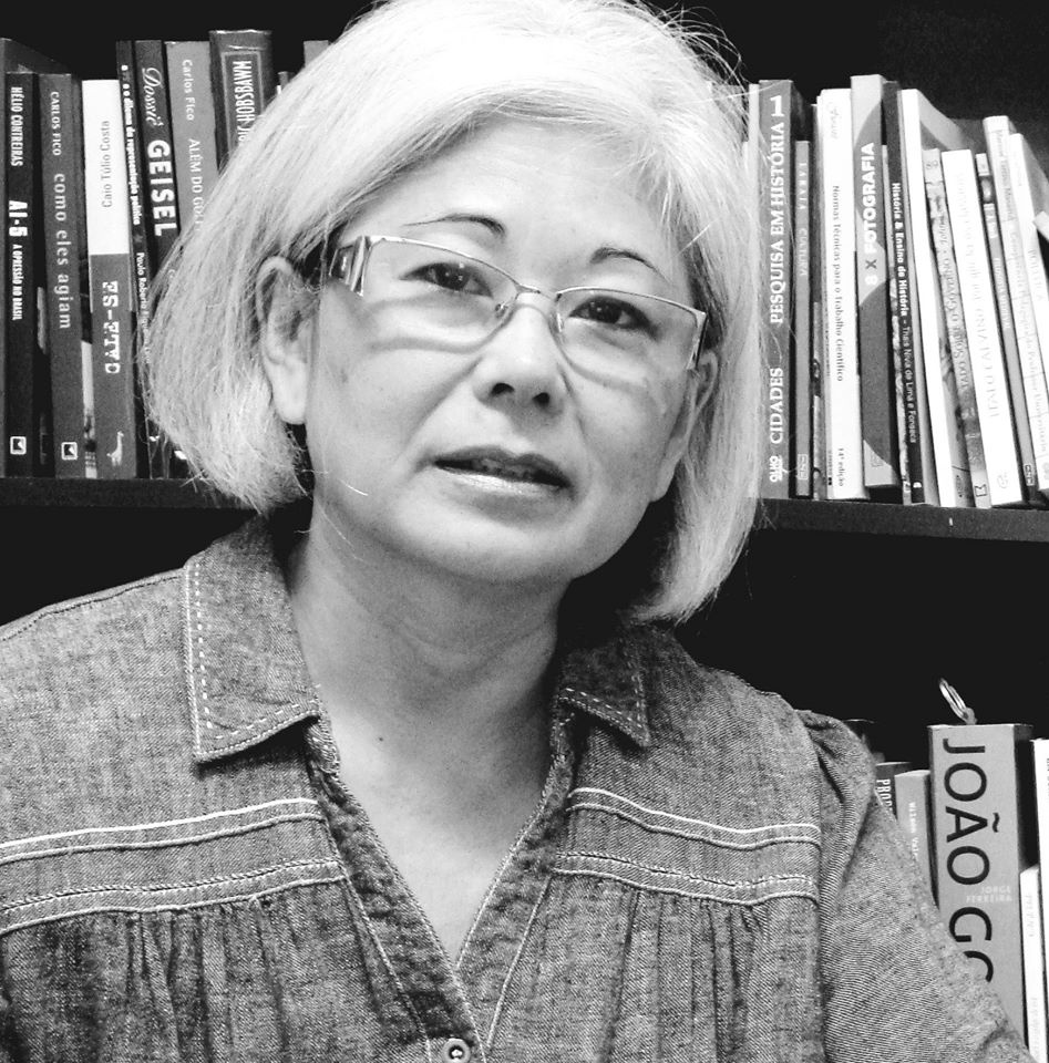 Professora da Uems de Amambai realiza Exposição Fotográfica Caminhos e Cliques Professora da Uems de Amambai realiza Exposição Fotográfica Caminhos e Cliques